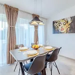 Dimora 2 Bdr With Free Private Parking Apartman Zadar