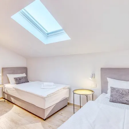 Διαμέρισμα Dimora 2 Bdr With Free Private Parking *